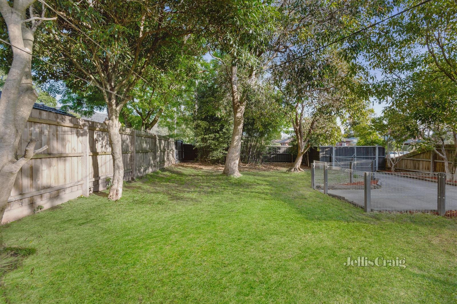 17 Hutton Avenue, Ferntree Gully image 13