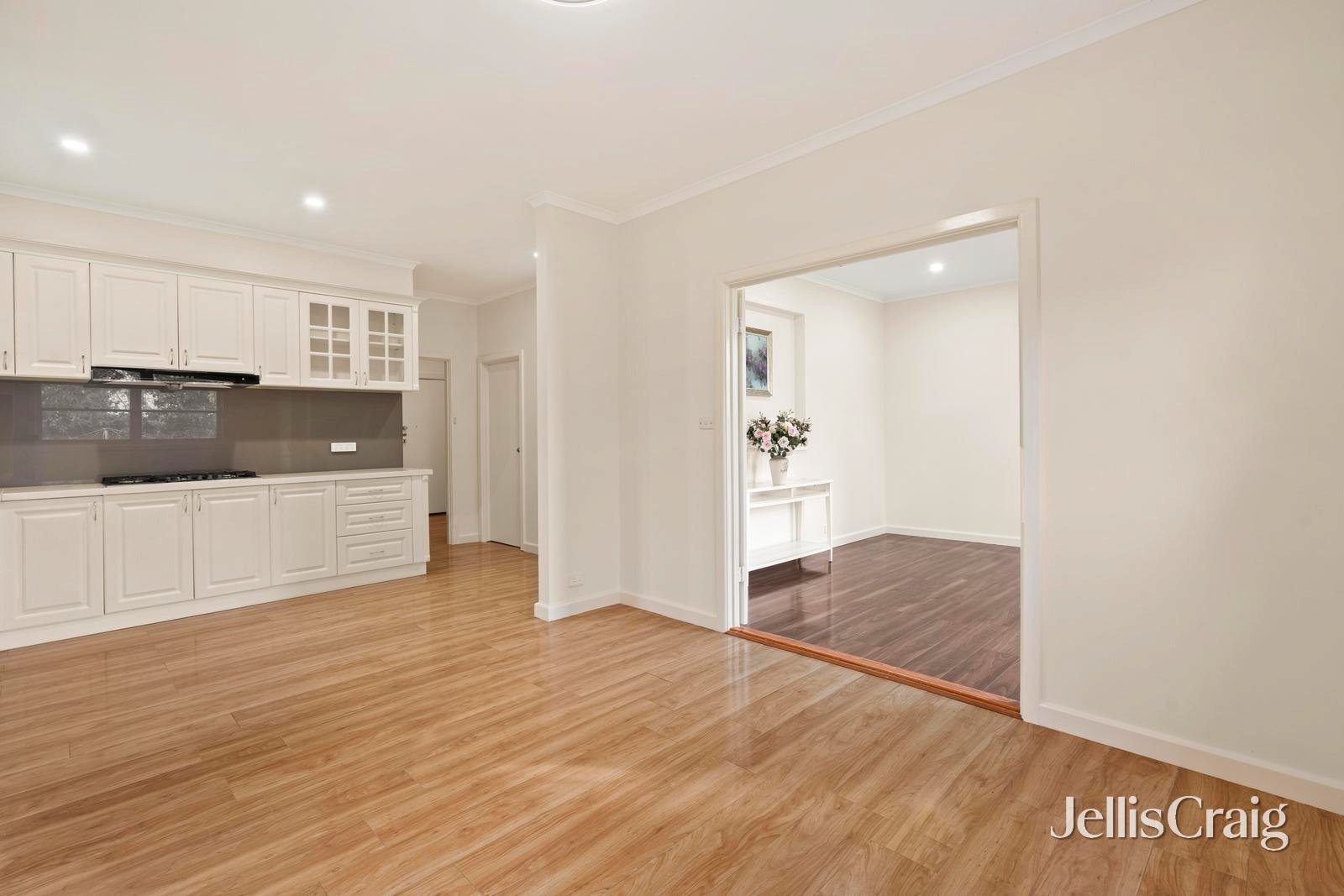 17 Illoura Avenue, Ringwood&nbsp;East image 3