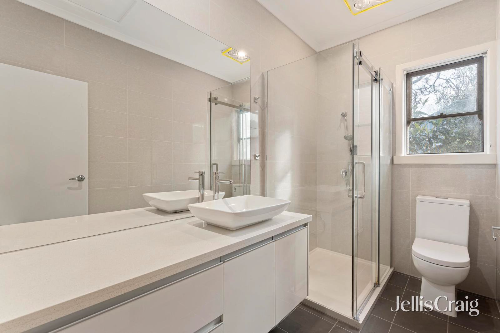 17 Illoura Avenue, Ringwood&nbsp;East image 6