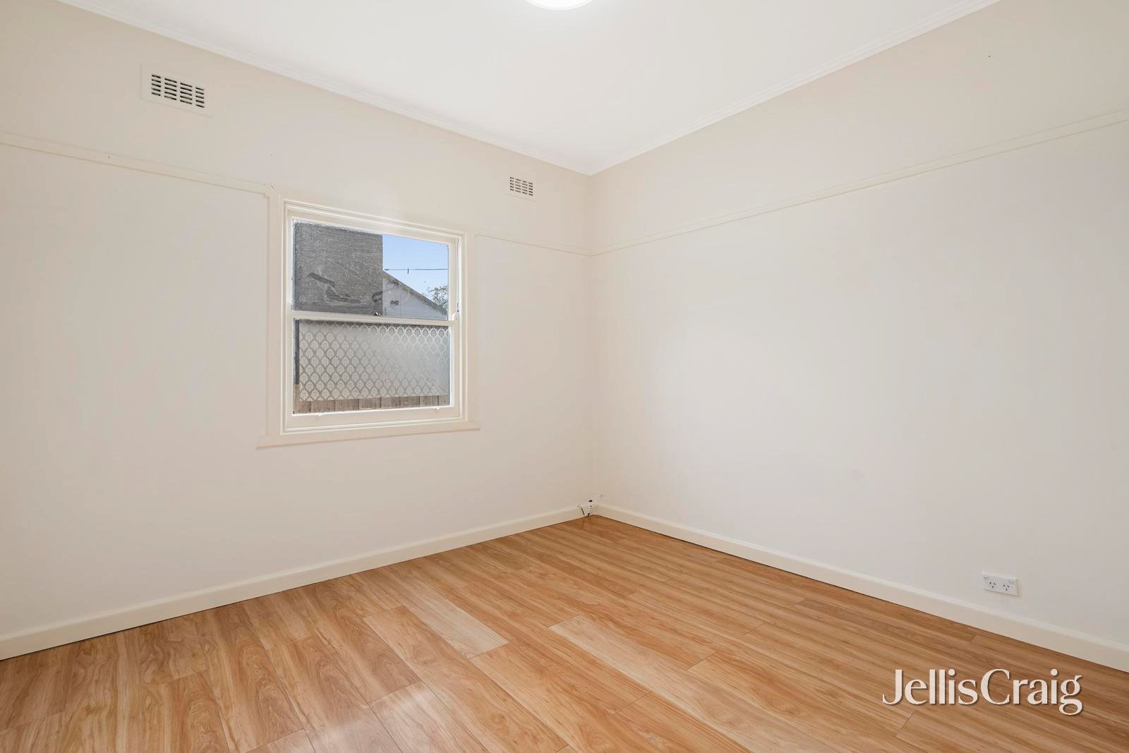 17 Illoura Avenue, Ringwood&nbsp;East image 9