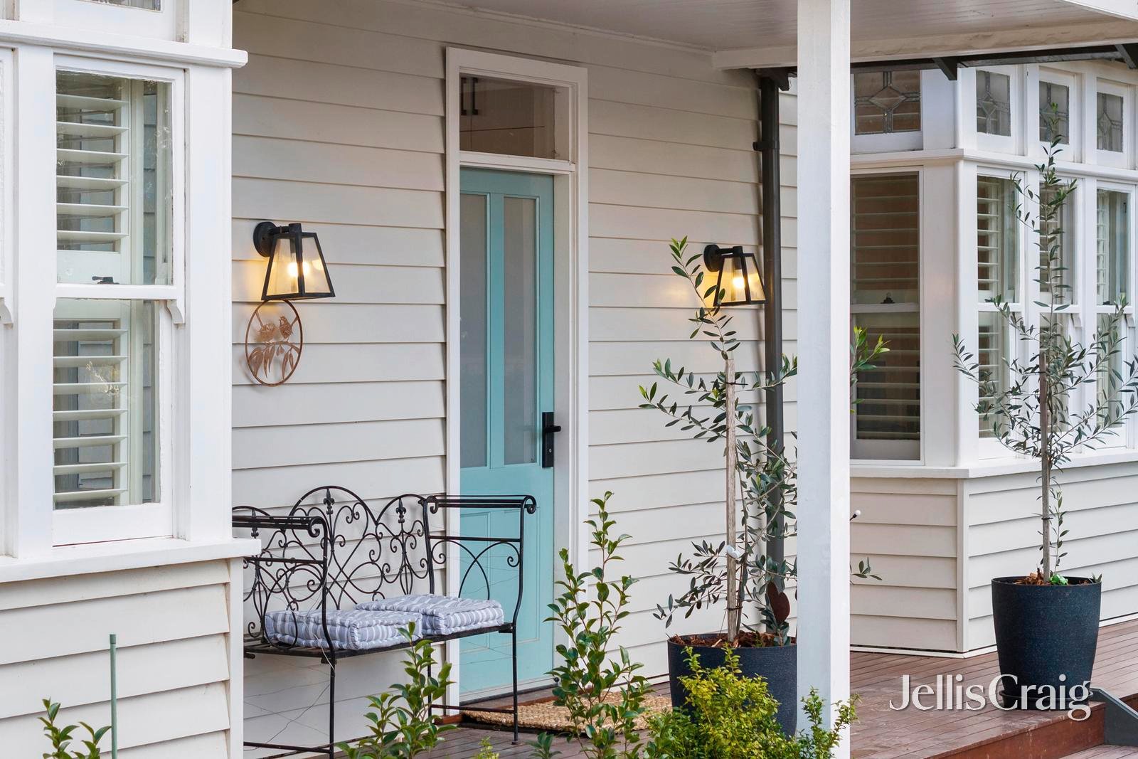 17 Jeffreys Street, Woodend image 2