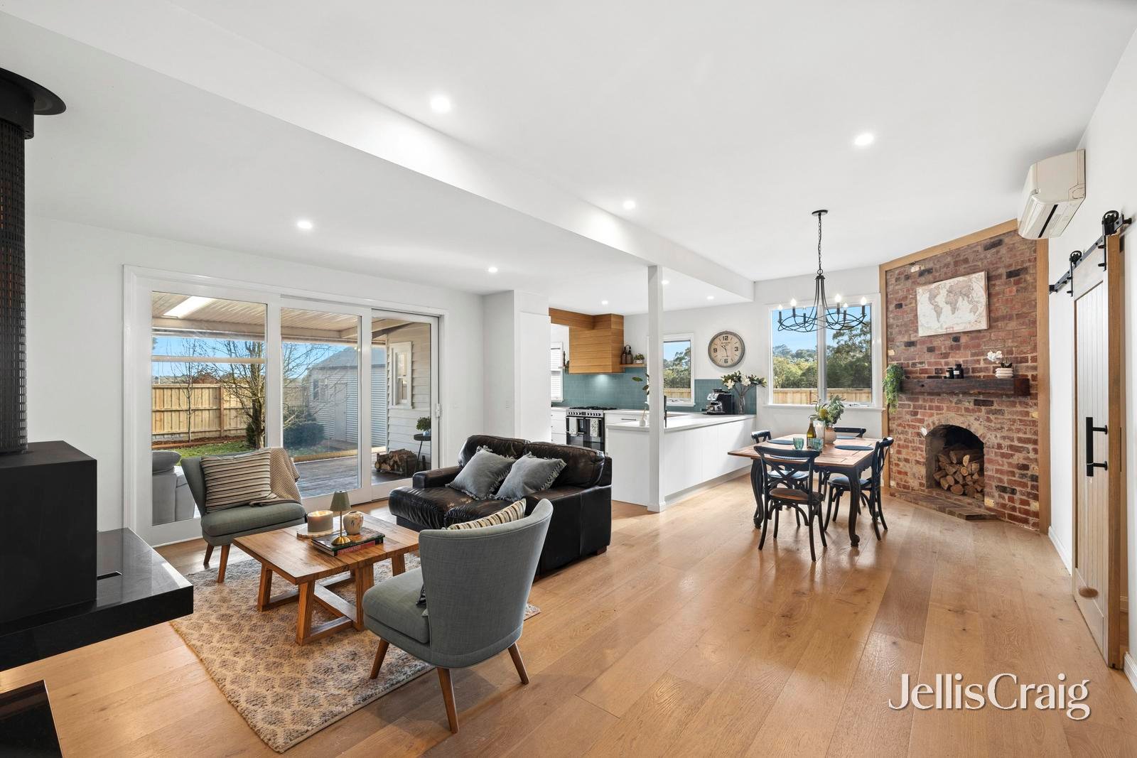 17 Jeffreys Street, Woodend image 5