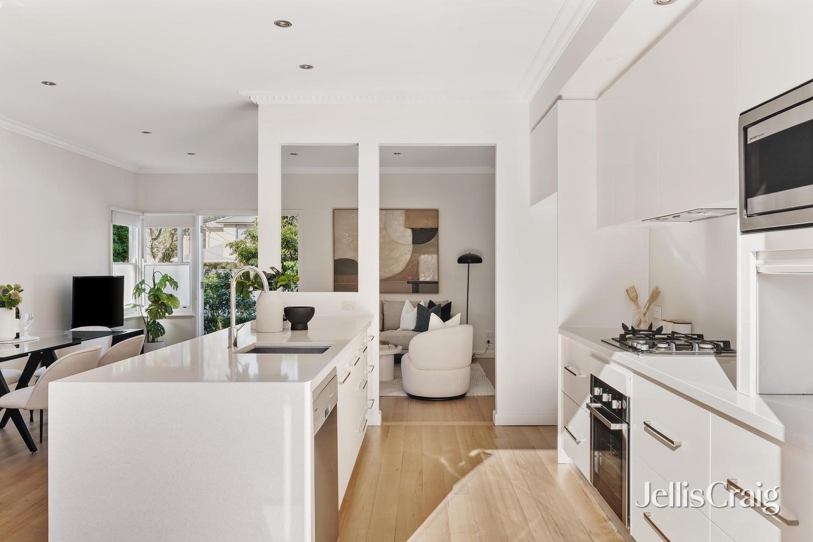 1/7 Joan Street, Moorabbin image 7
