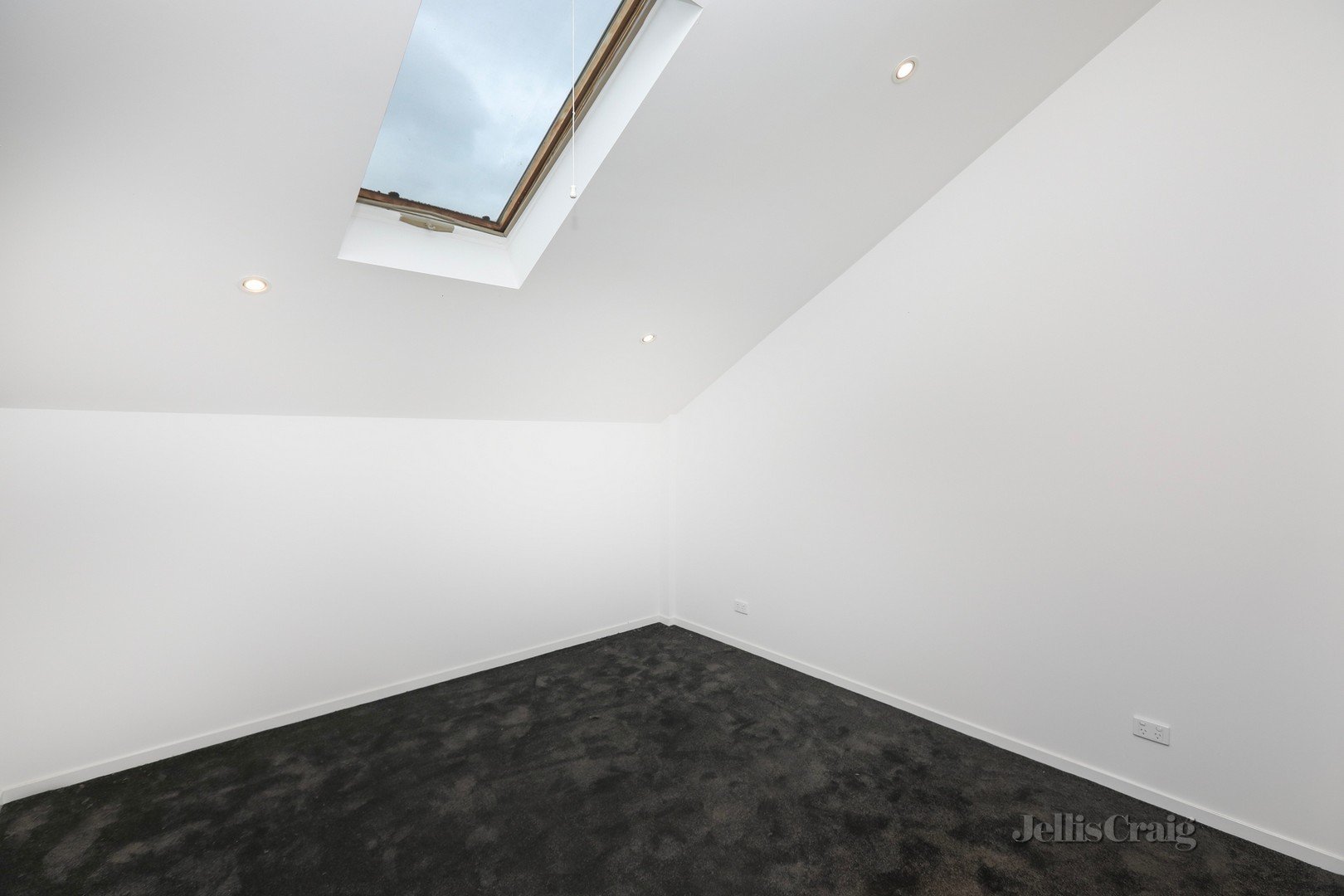 1/7 Jobson Street, Williamstown image 6