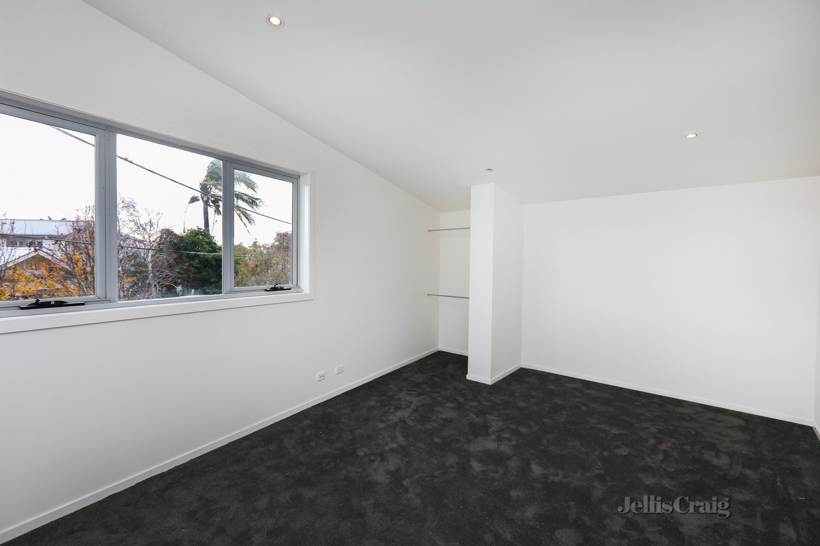 1/7 Jobson Street, Williamstown image 7