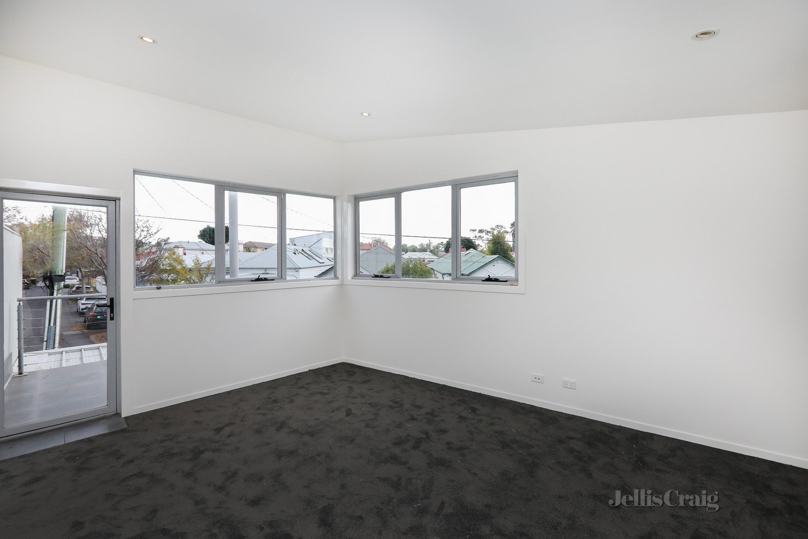 1/7 Jobson Street, Williamstown image 8