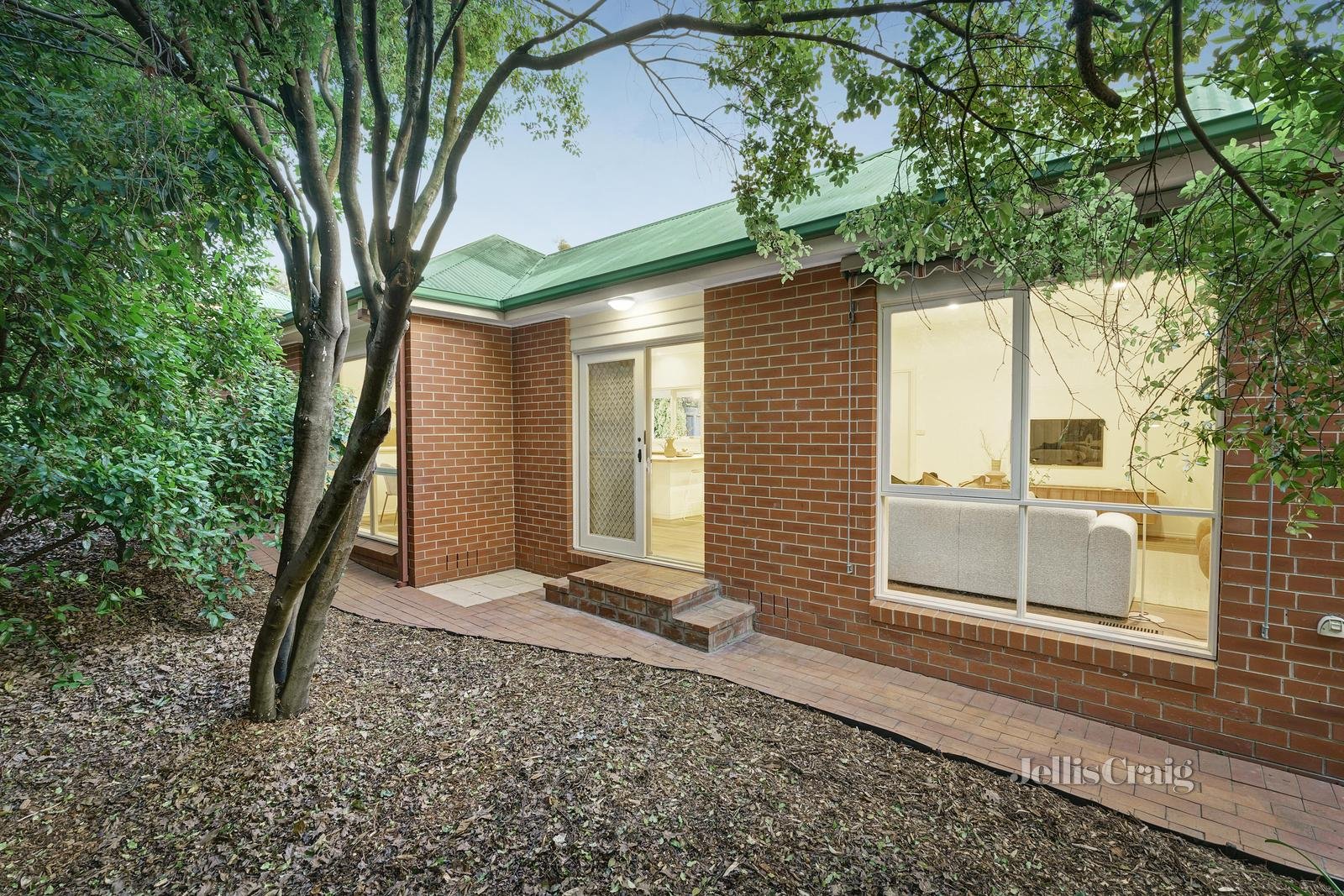 1/7 John Street, Eltham image 7