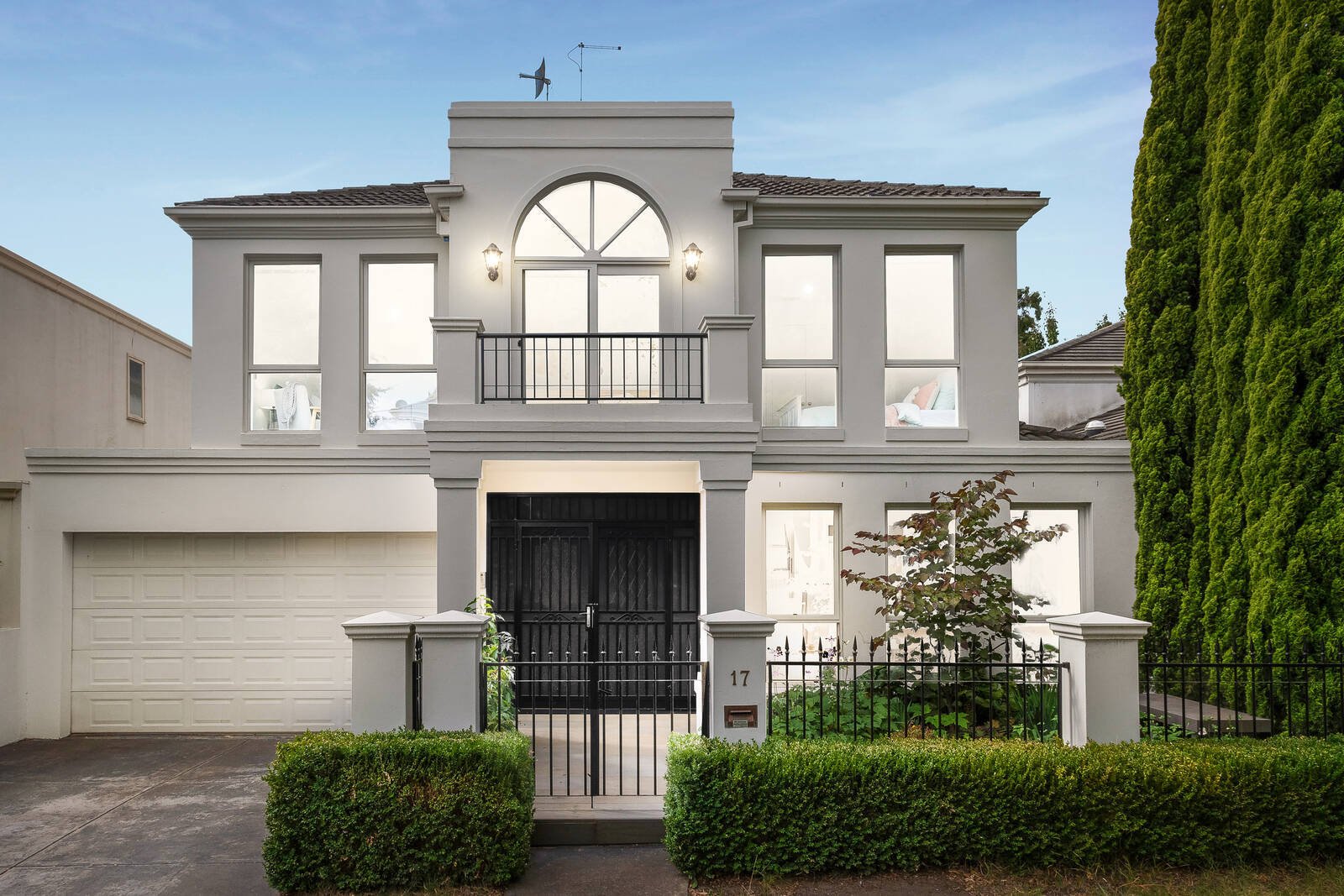 Property Gallery - Main Image