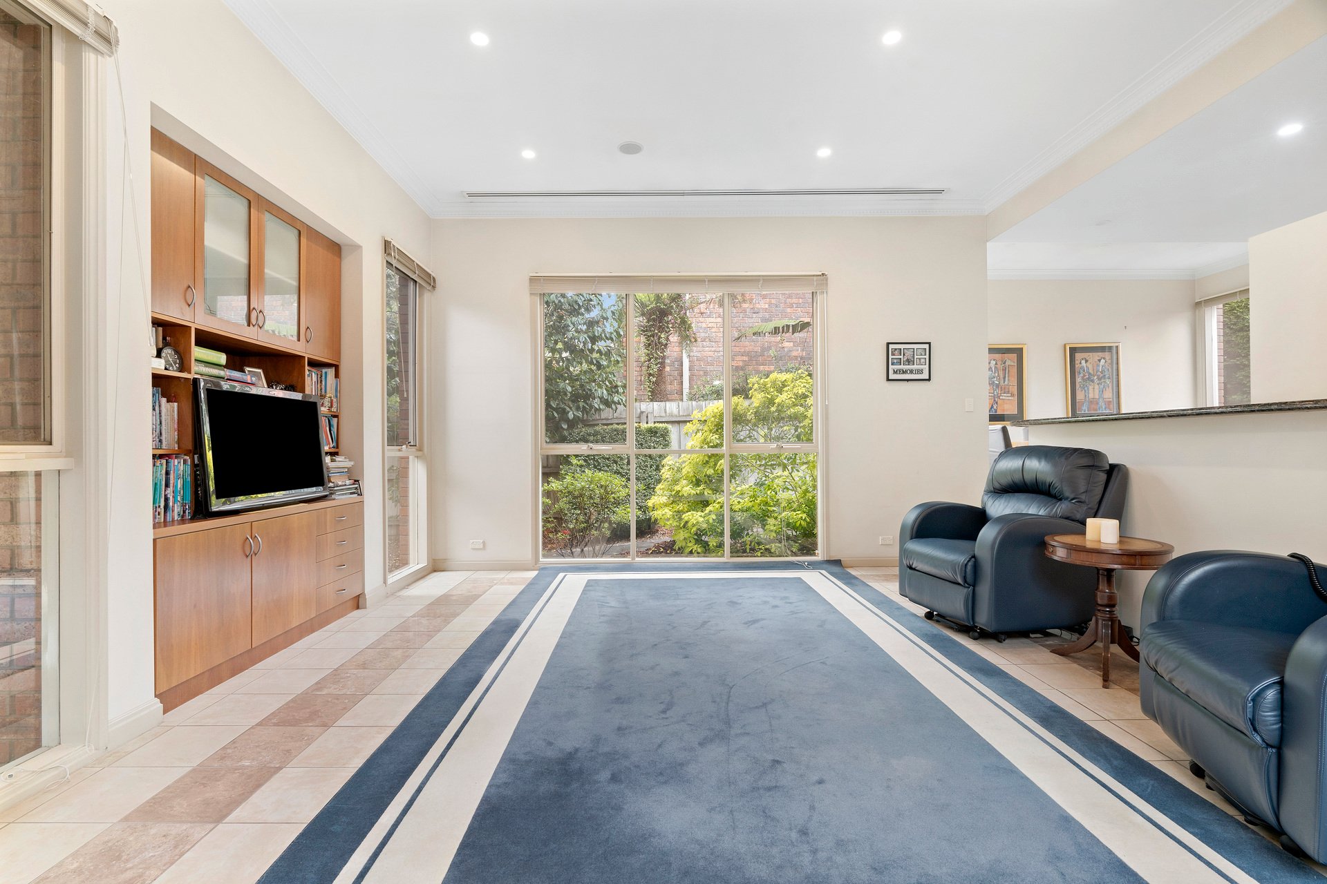 Property Gallery Thumbnail 7