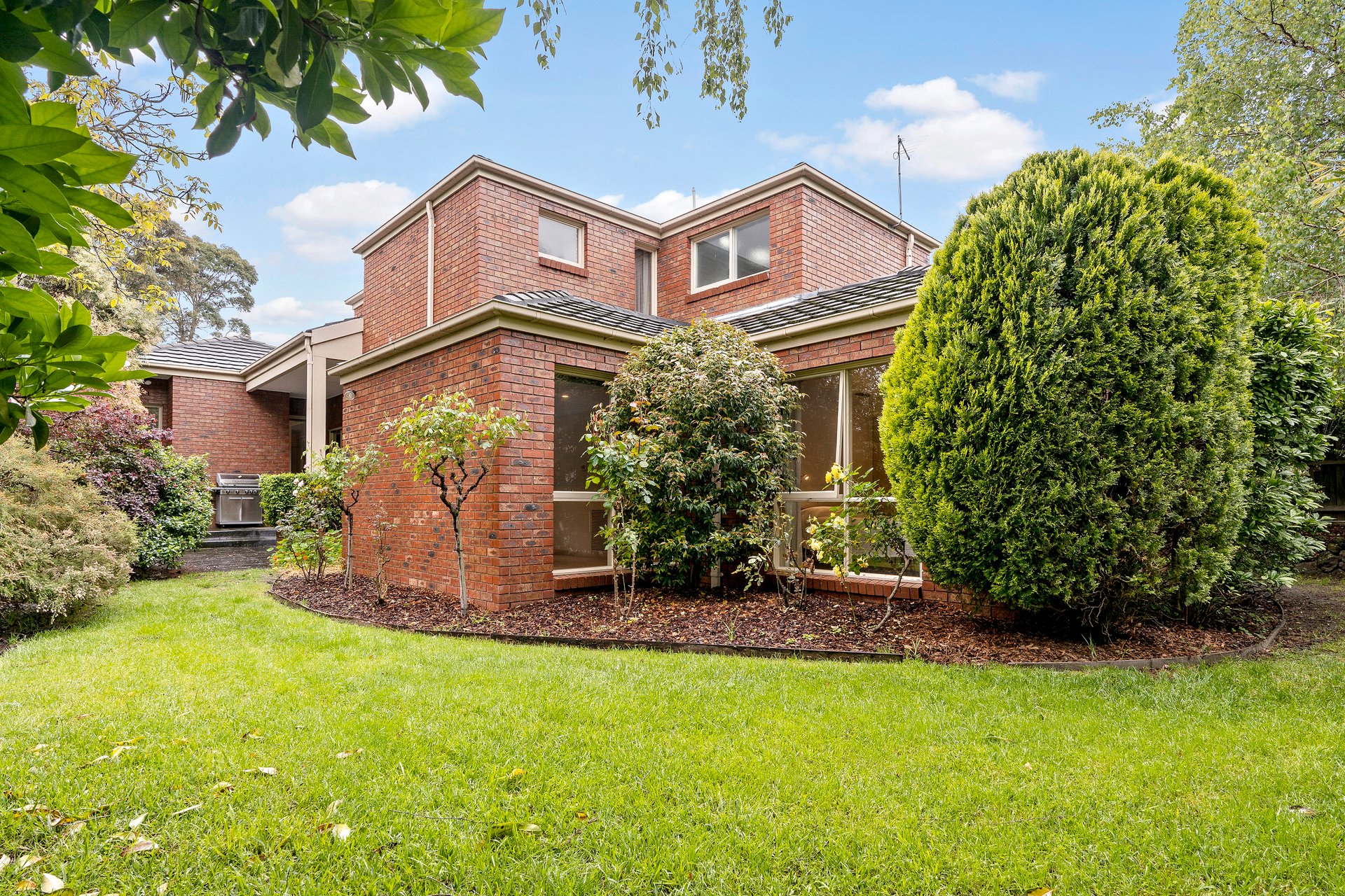 Property Gallery Thumbnail 8