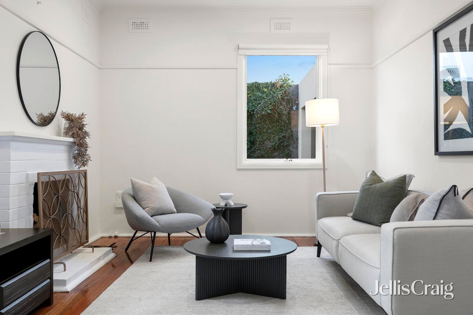 17 Kendall Street, Hampton image 6