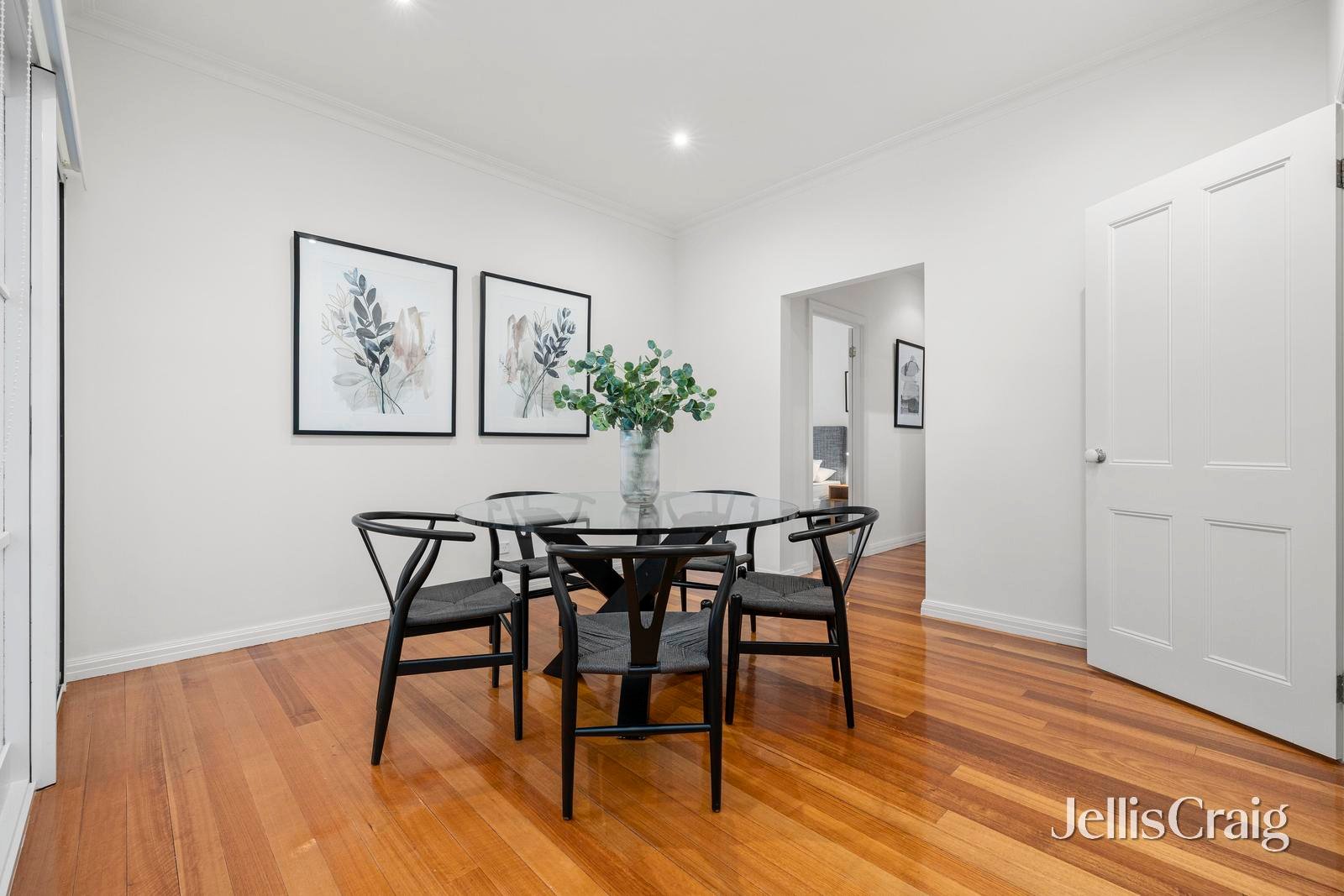 17 Kendall Street, Hampton image 9