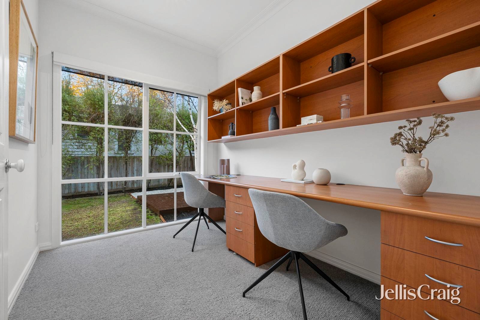 17 Kendall Street, Hampton image 10
