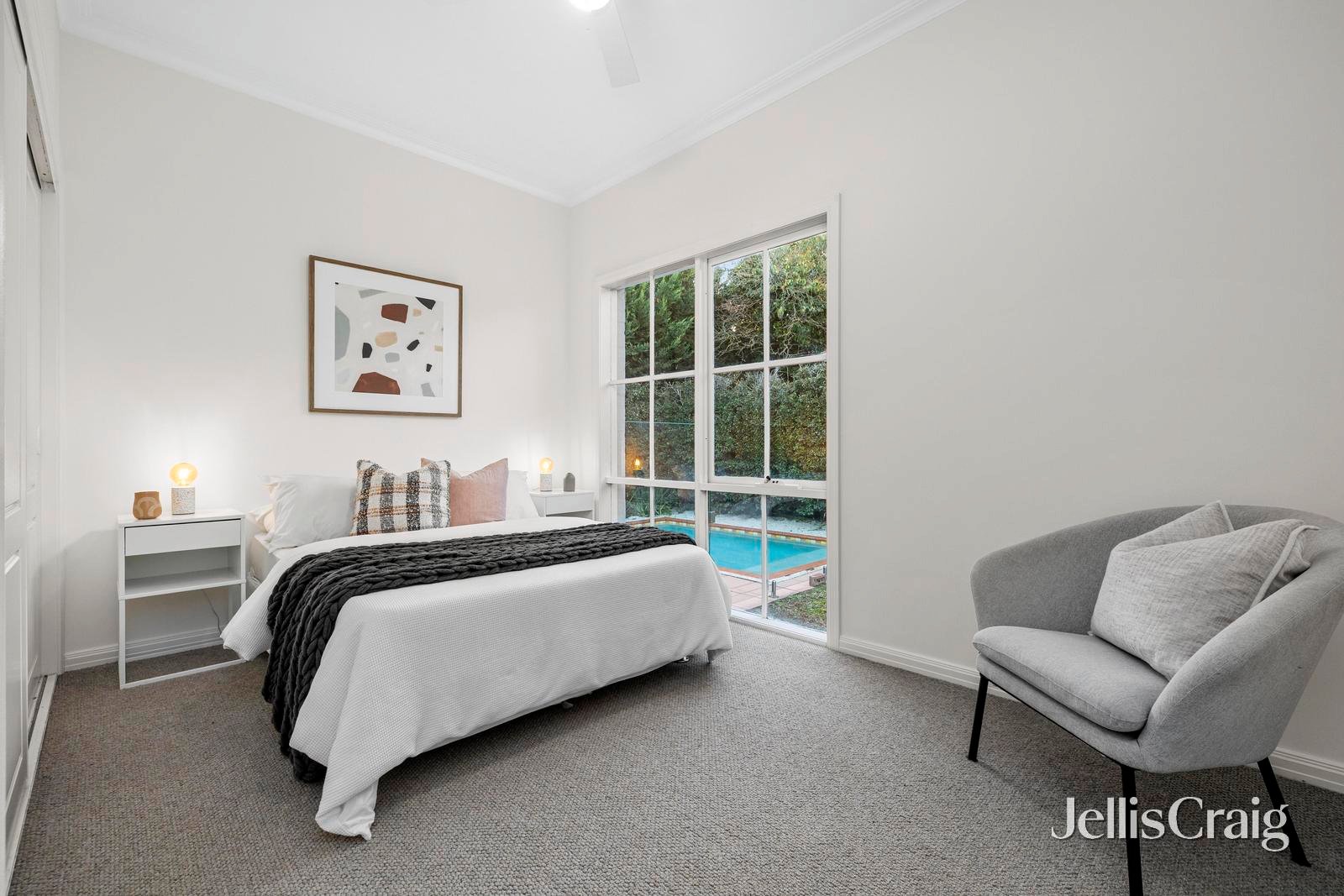 17 Kendall Street, Hampton image 12