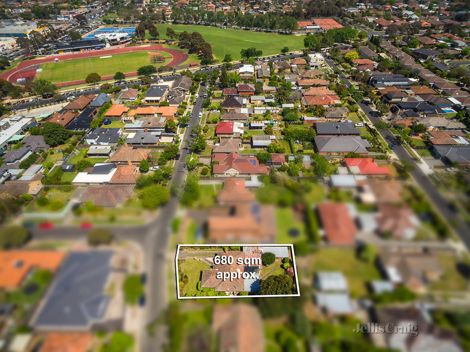 17 Kinlock Avenue, Murrumbeena image 1