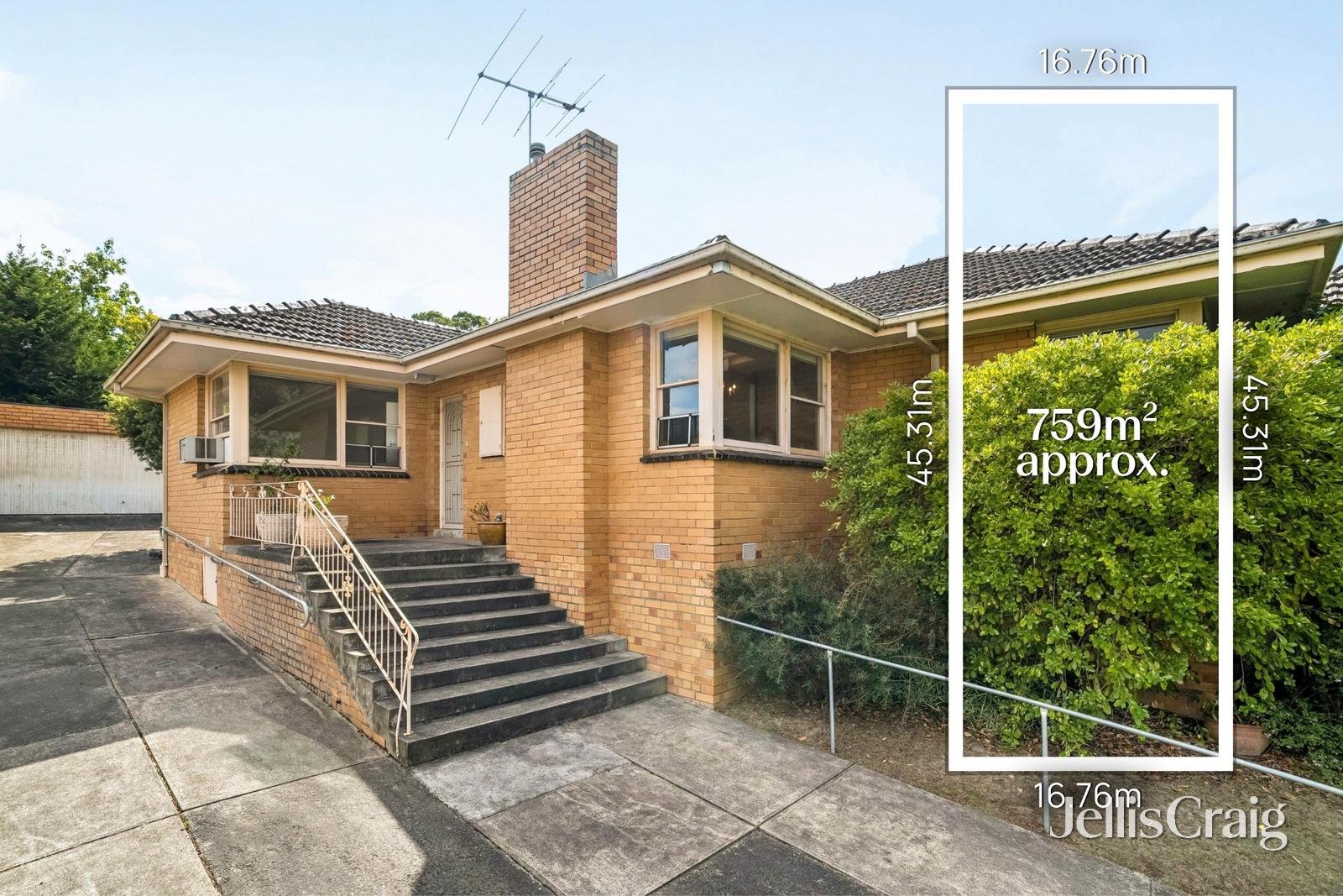 17 Koolkuna Avenue, Doncaster image 1