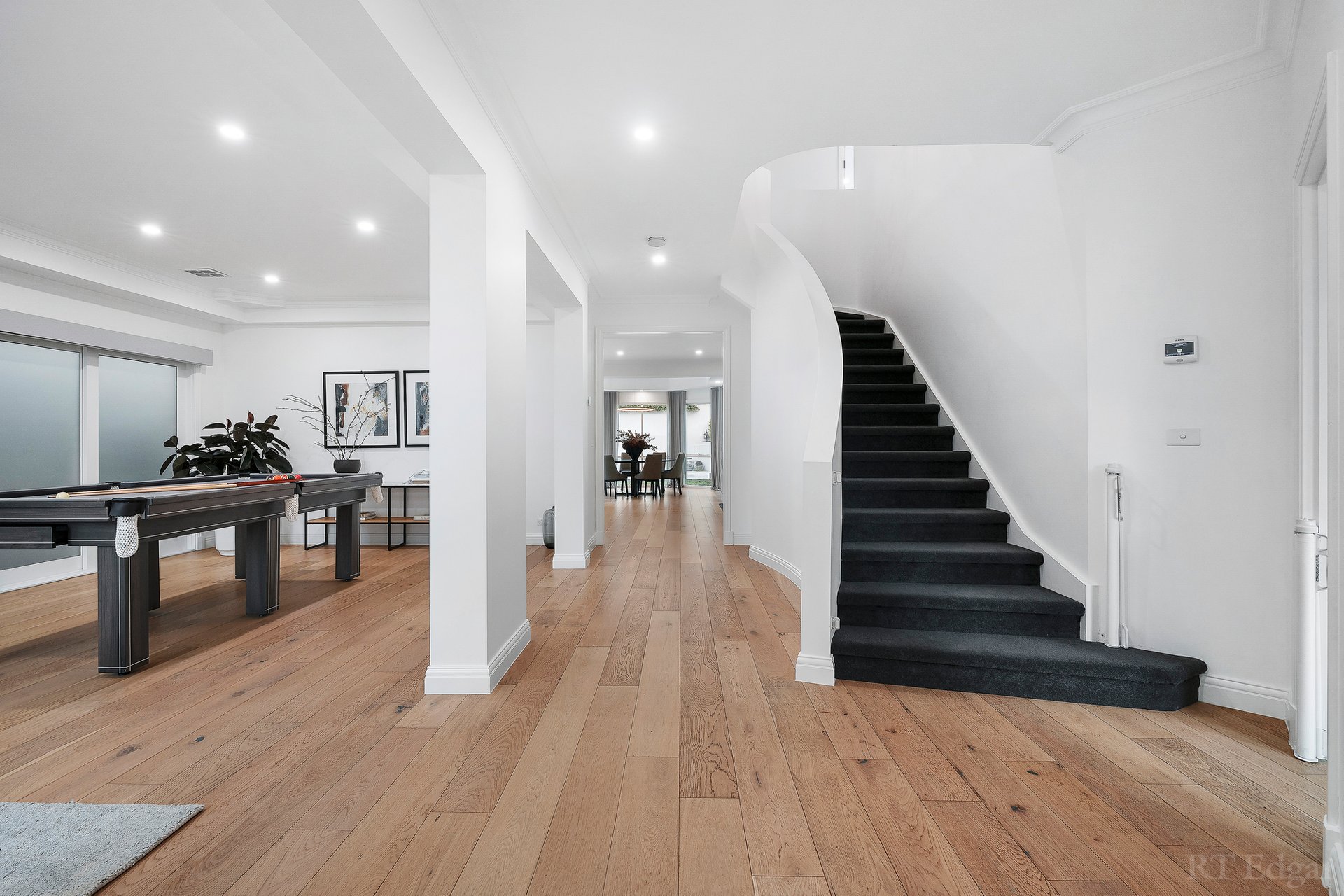 Property Gallery Thumbnail 2