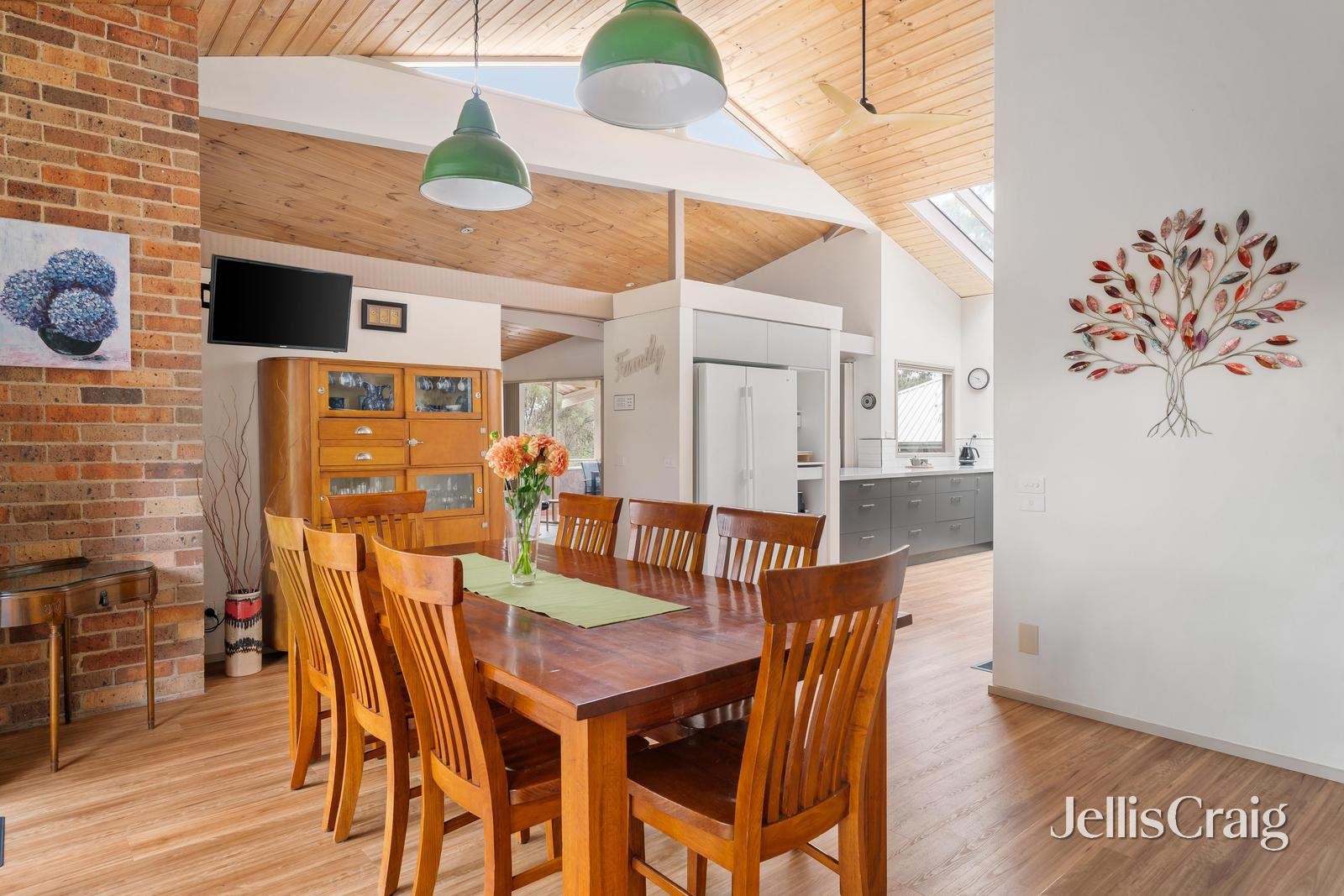 17 Laleham Court, Eltham image 6