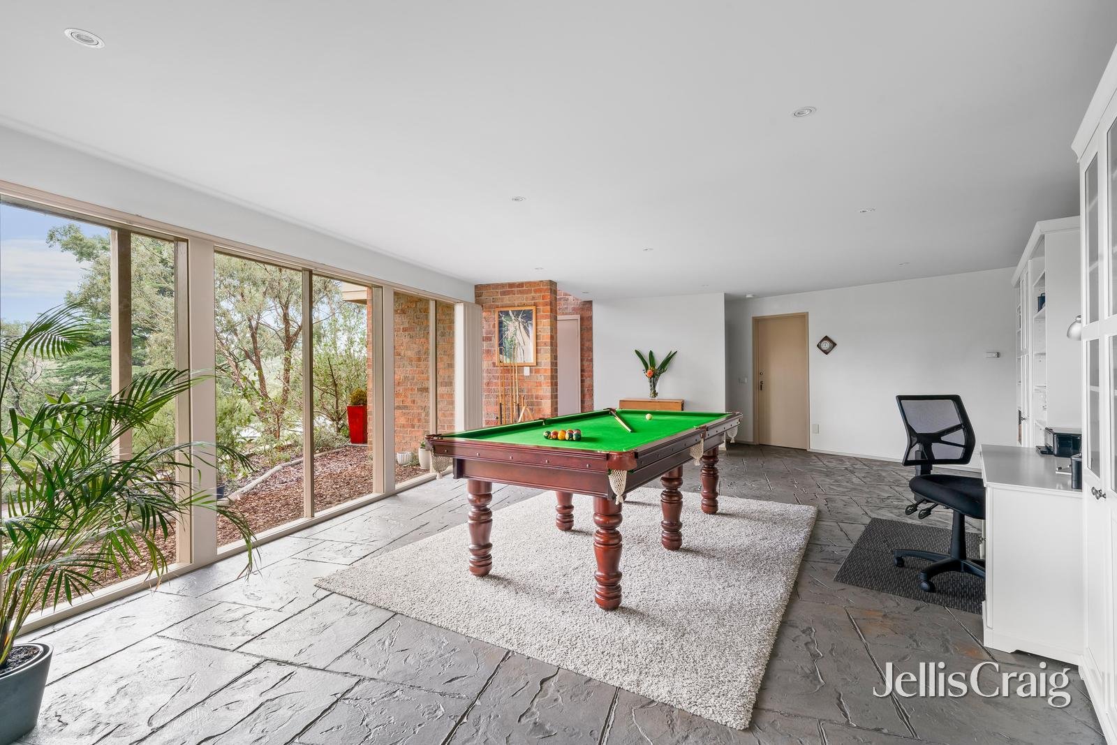 17 Laleham Court, Eltham image 15