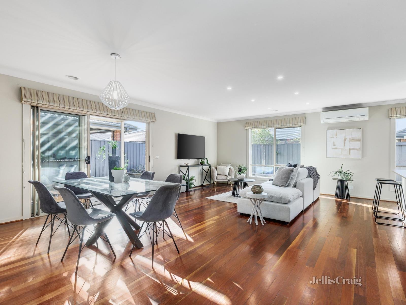 17 Lambrigg Place, Doreen image 5