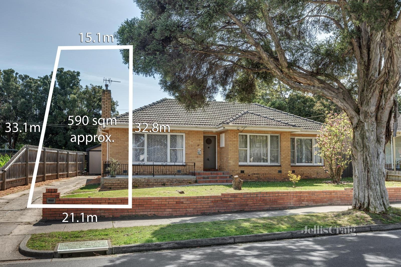 17 Laughlin Avenue, Nunawading image 1