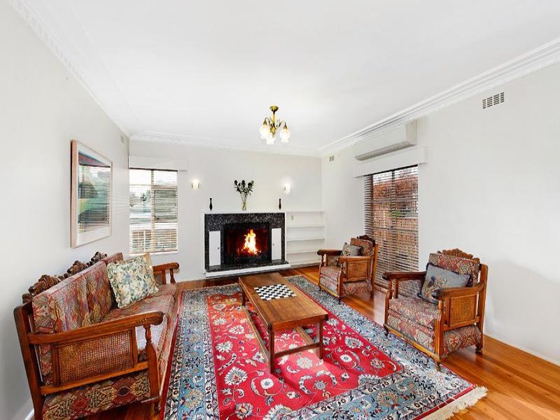 17 Leicester Street, Balwyn North image 2