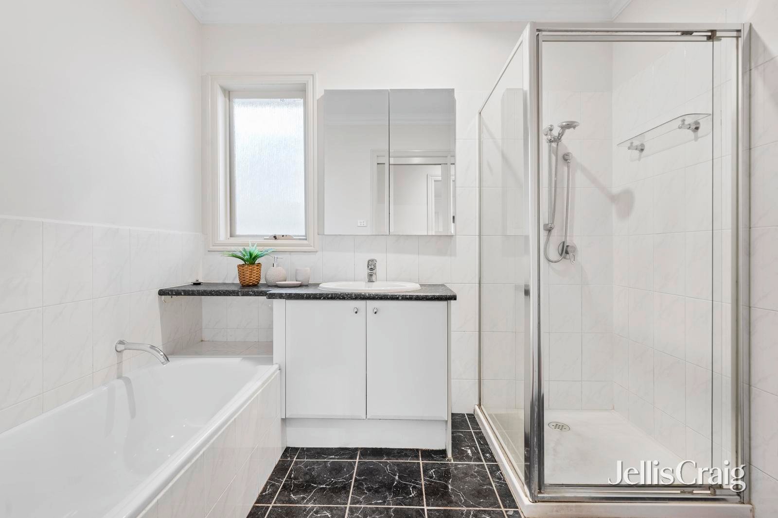 17 Linda Avenue, Box&nbsp;Hill&nbsp;North image 7