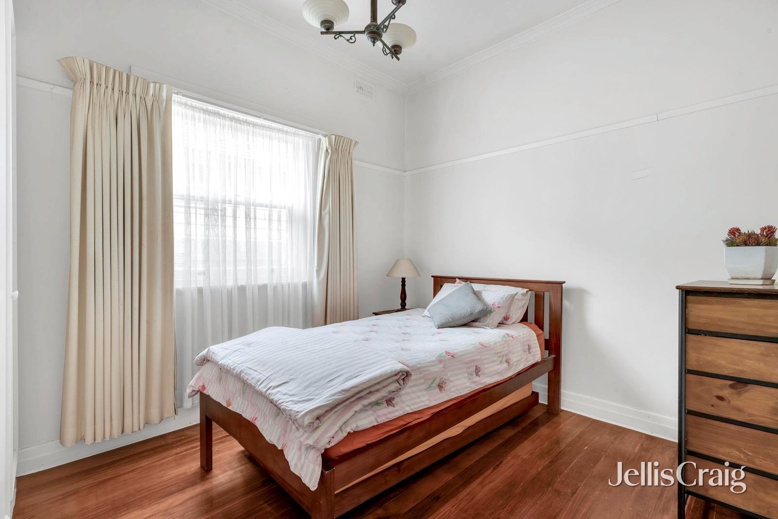 17 Lochinvar Street, Pascoe Vale South image 12