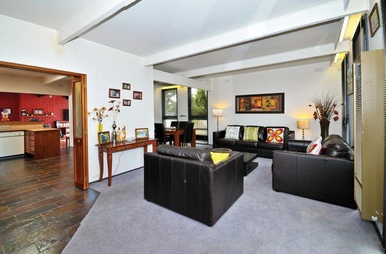 17 Lotus Crescent, Mulgrave image 3