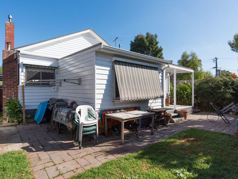 17 Lusher Road, Croydon image 10