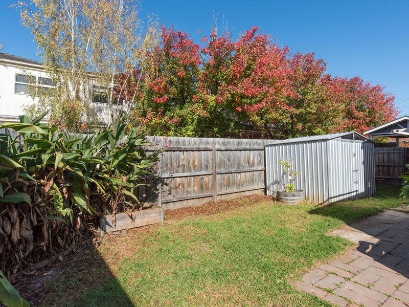 17 Lusher Road, Croydon image 13