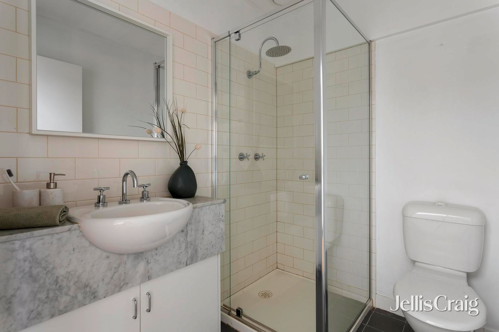 17 Macrobertsons Close, Fitzroy image 9