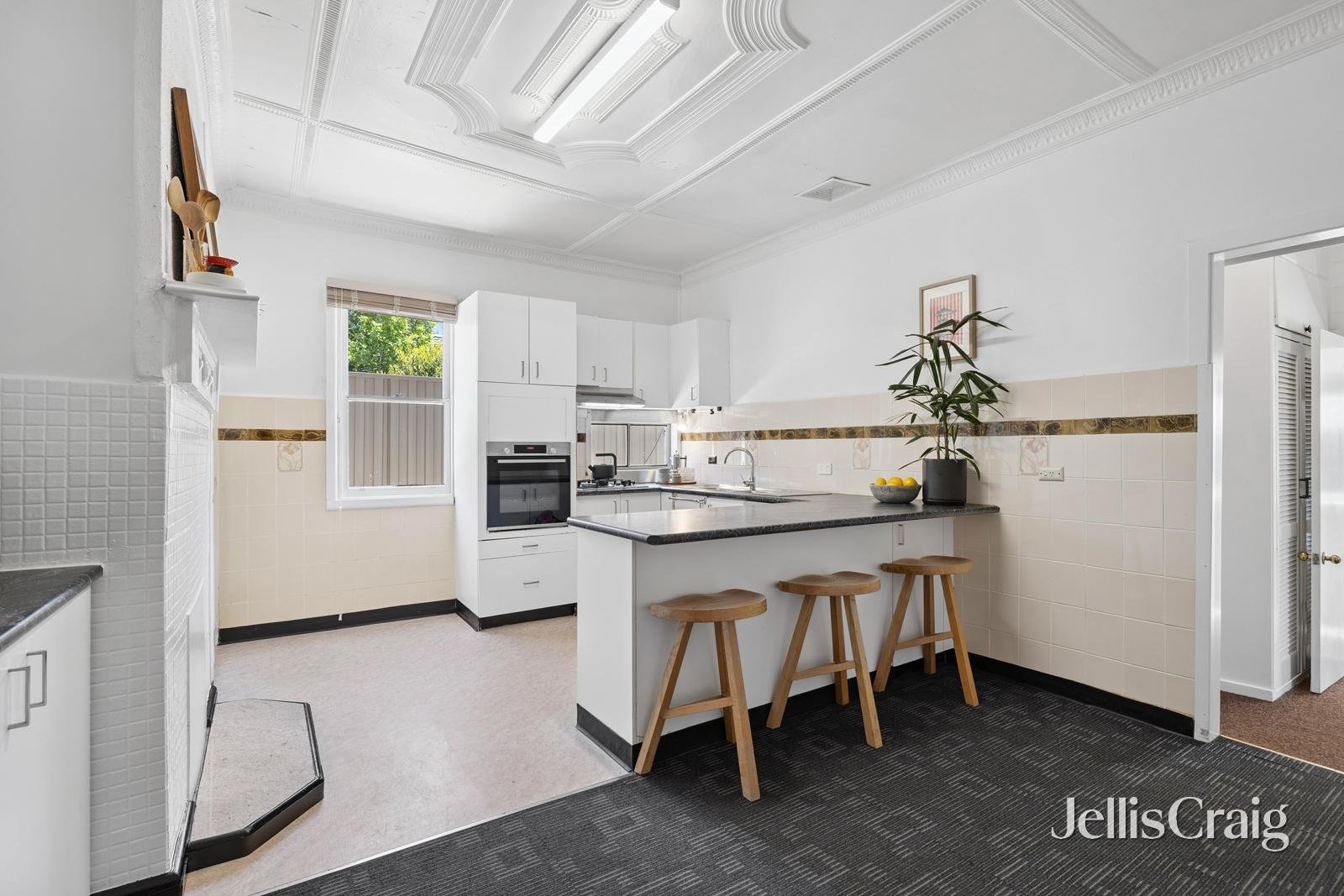 17 Mair Street, Kyneton image 4