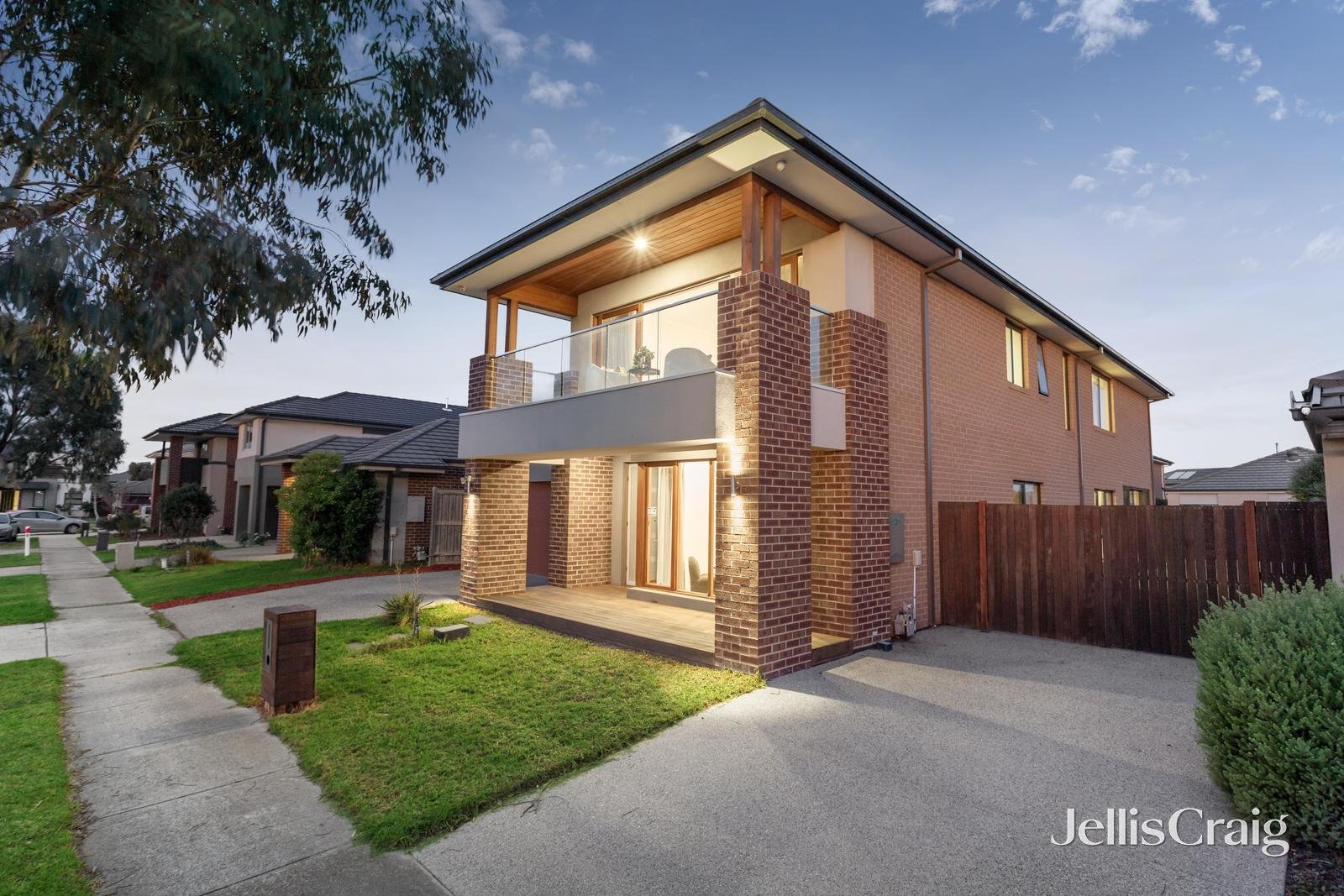 17 Maldon Street, Williams Landing image 2