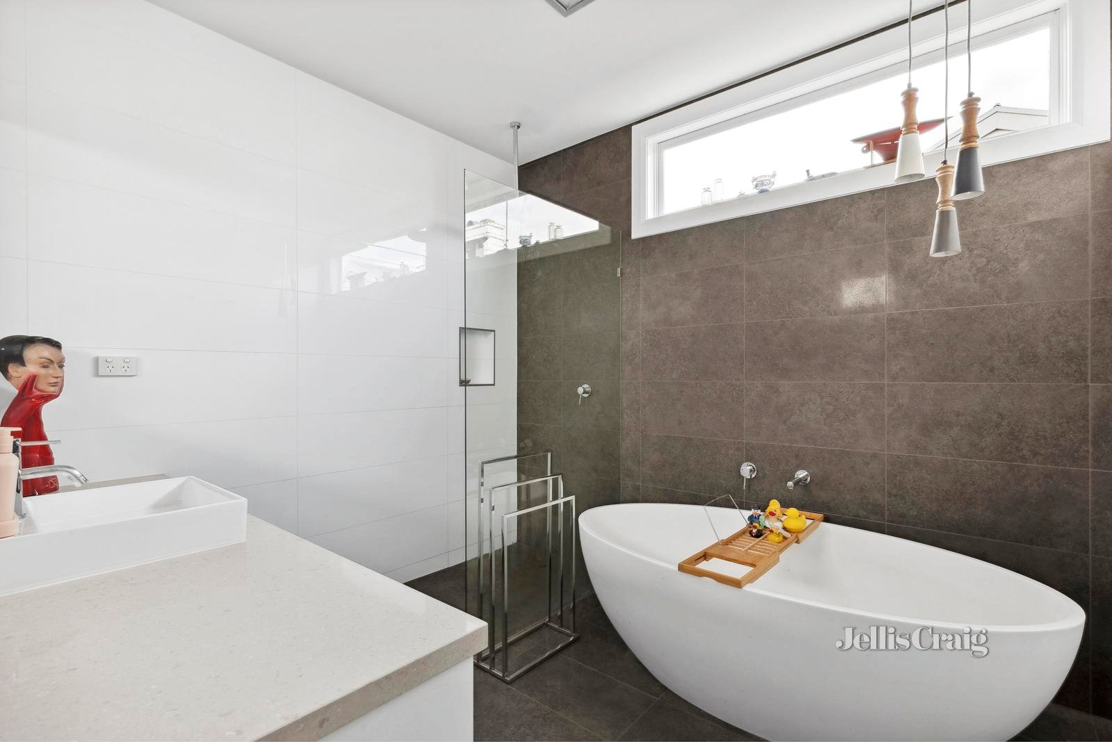 17 Margaret Street, Rippleside image 5