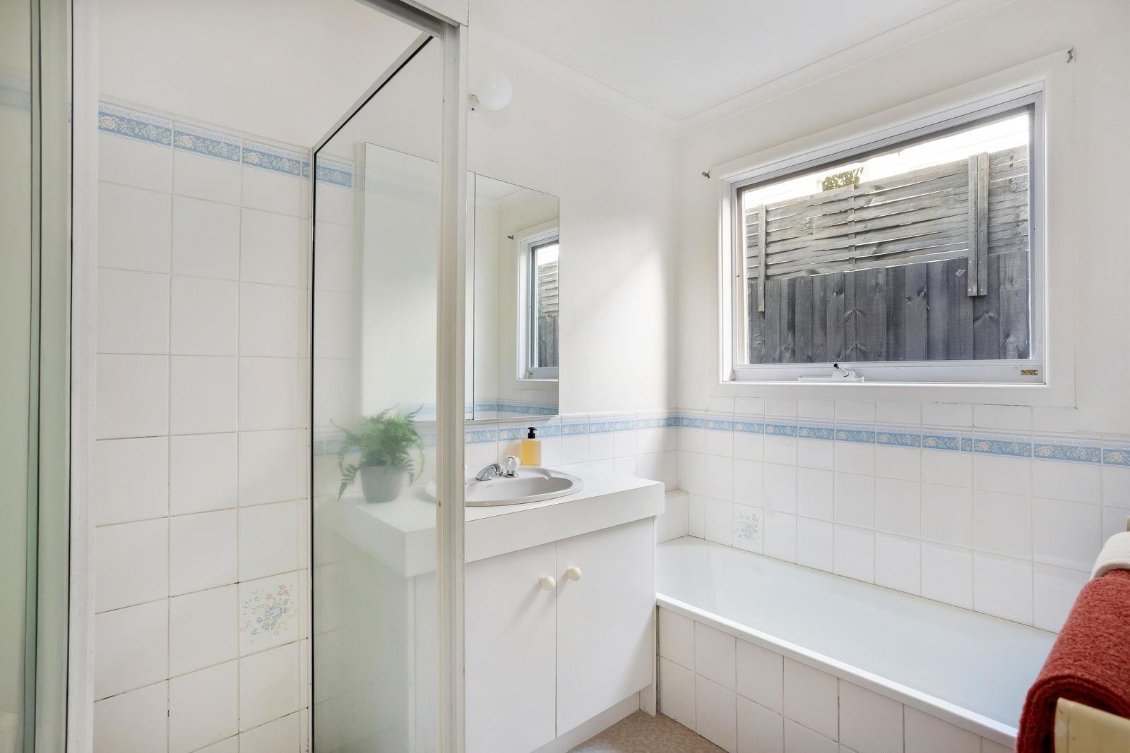 17 Marian Street, Hawthorn image 6