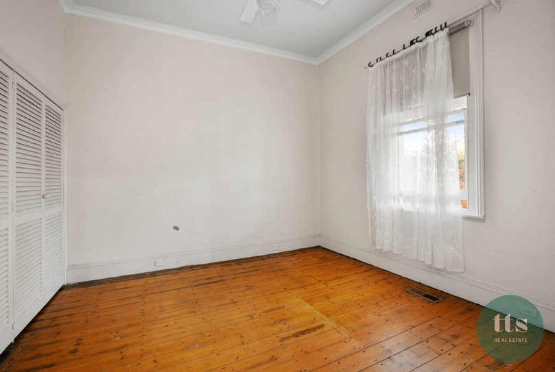17 Maribyrnong Road, Ascot Vale image 4