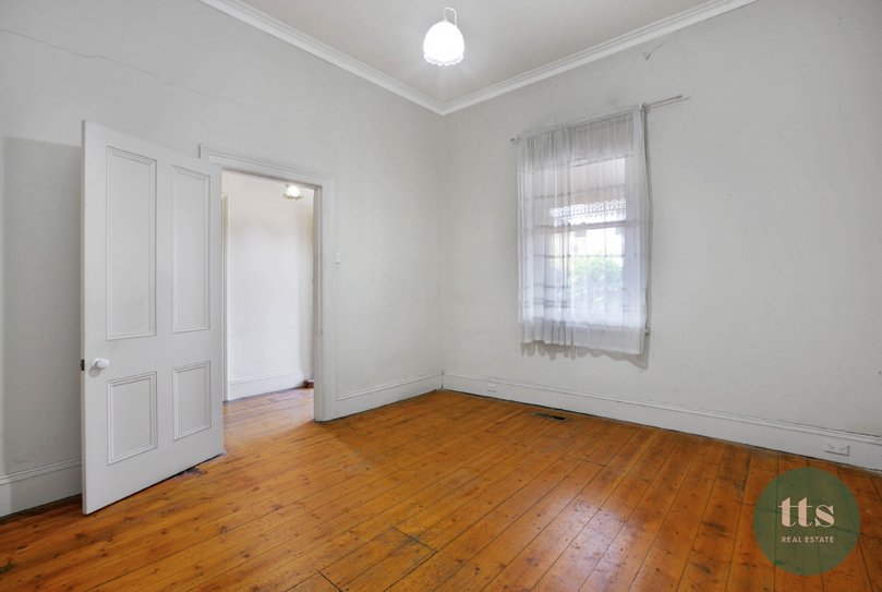 17 Maribyrnong Road, Ascot Vale image 5