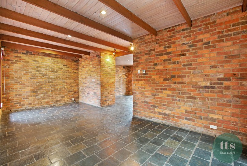 17 Maribyrnong Road, Ascot Vale image 9