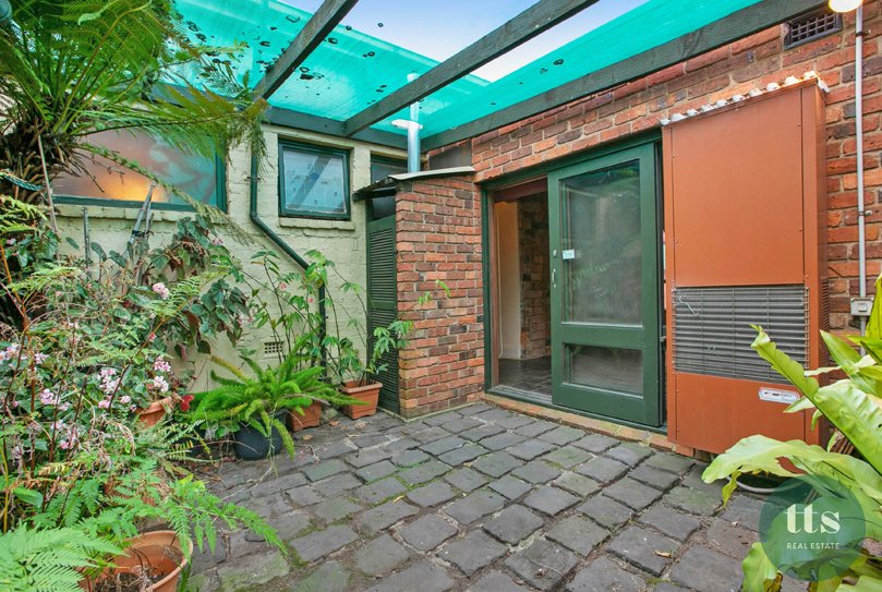 17 Maribyrnong Road, Ascot Vale image 11