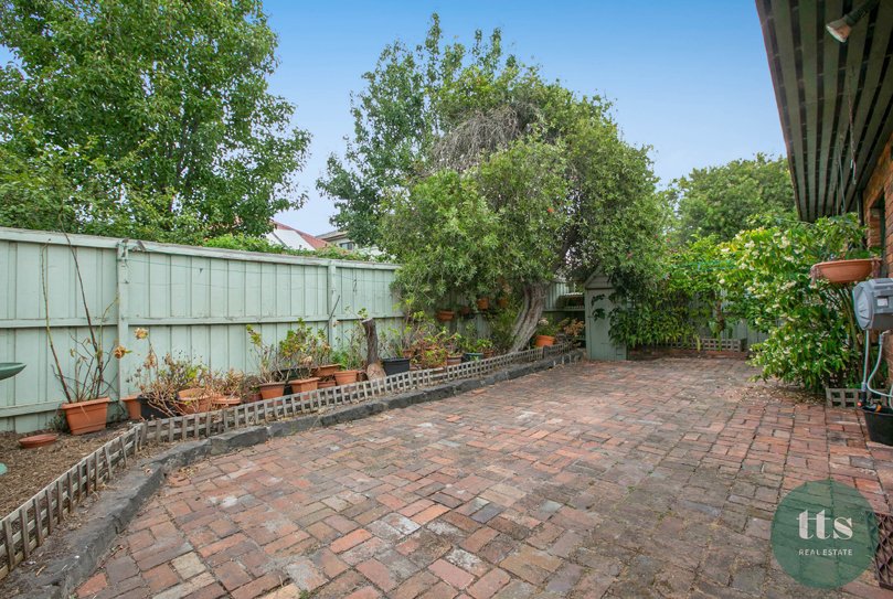 17 Maribyrnong Road, Ascot Vale image 12
