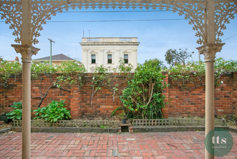 17 Maribyrnong Road, Ascot Vale image 13