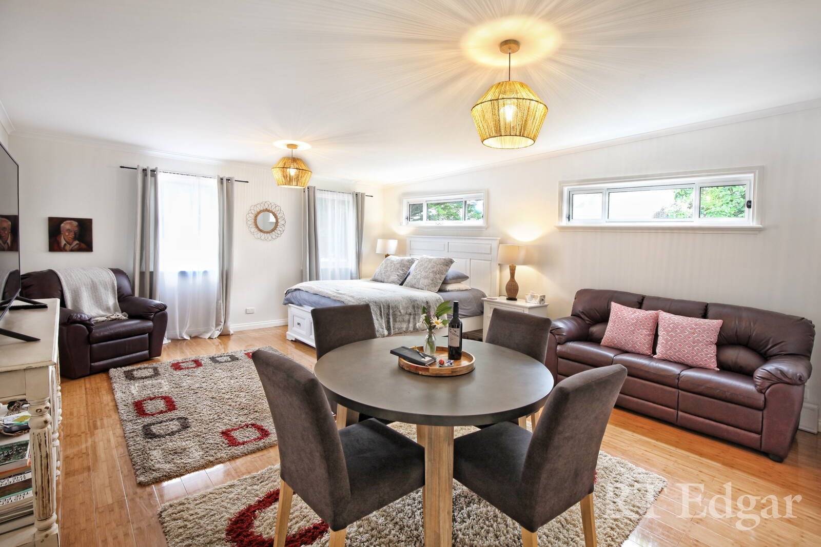 Property Gallery Thumbnail 8