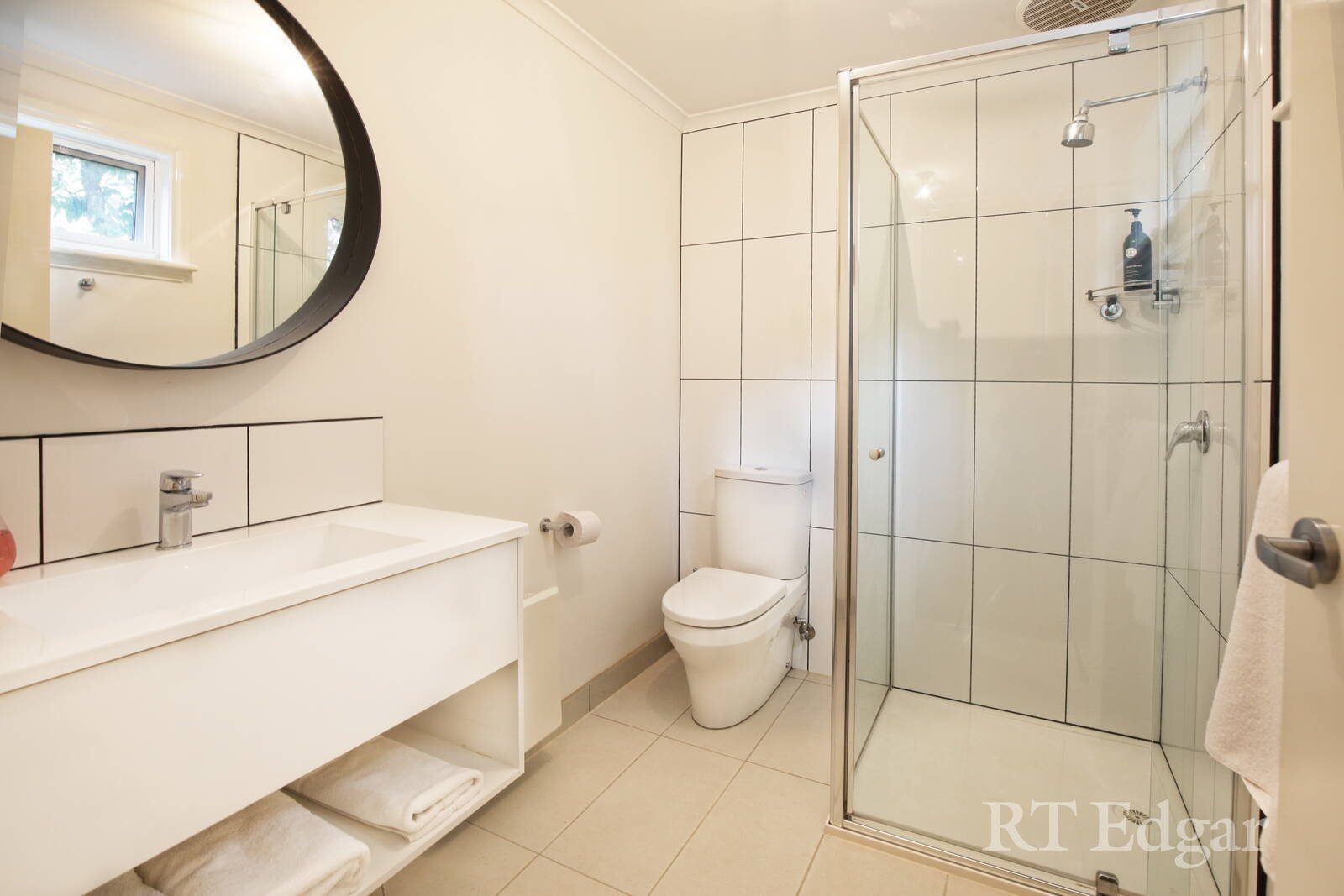 Property Gallery Thumbnail 9