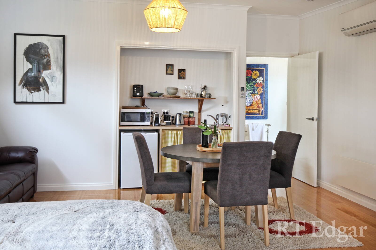 Property Gallery Thumbnail 10