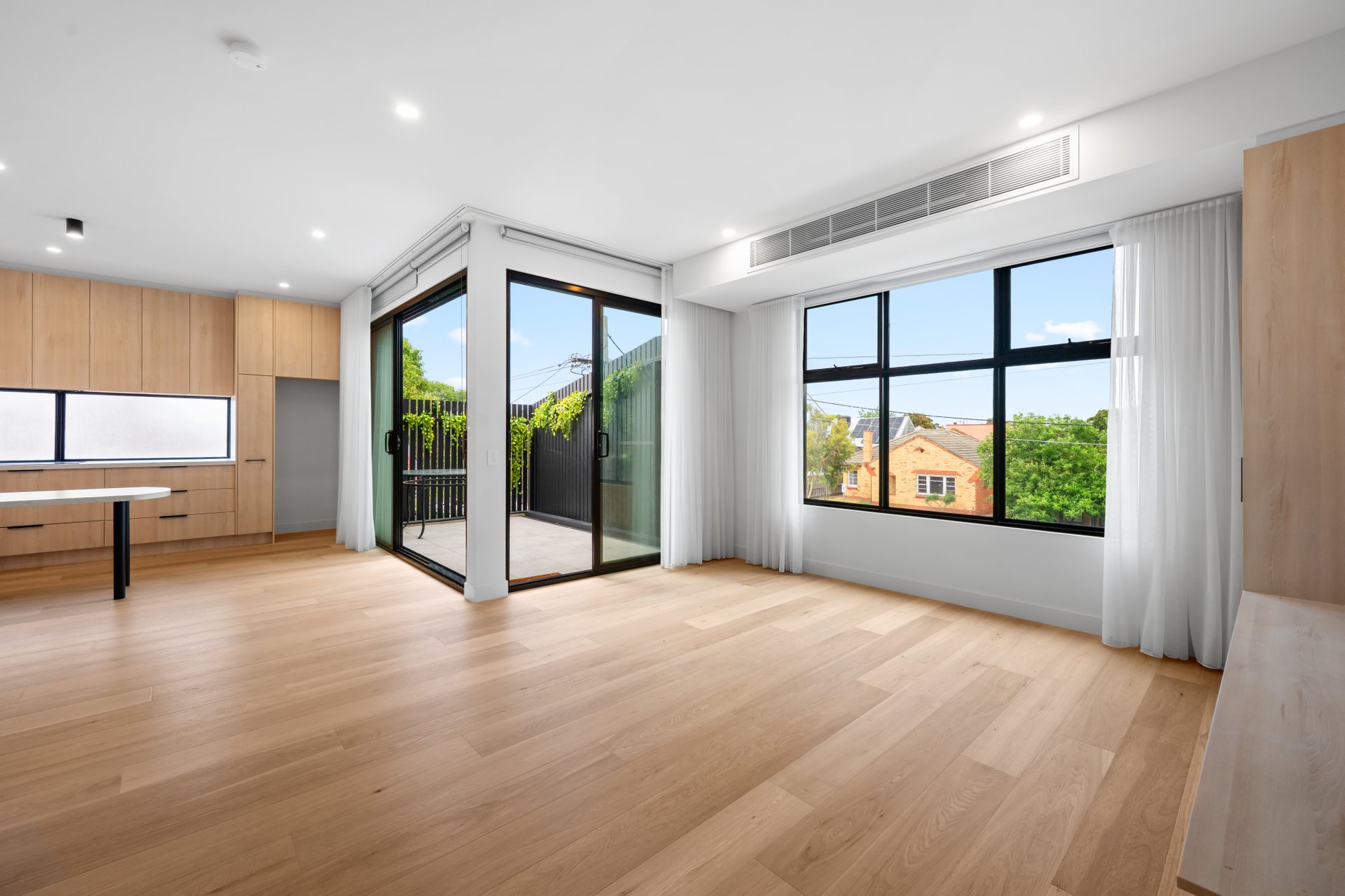 1/7 Martin Street, Thornbury image 2