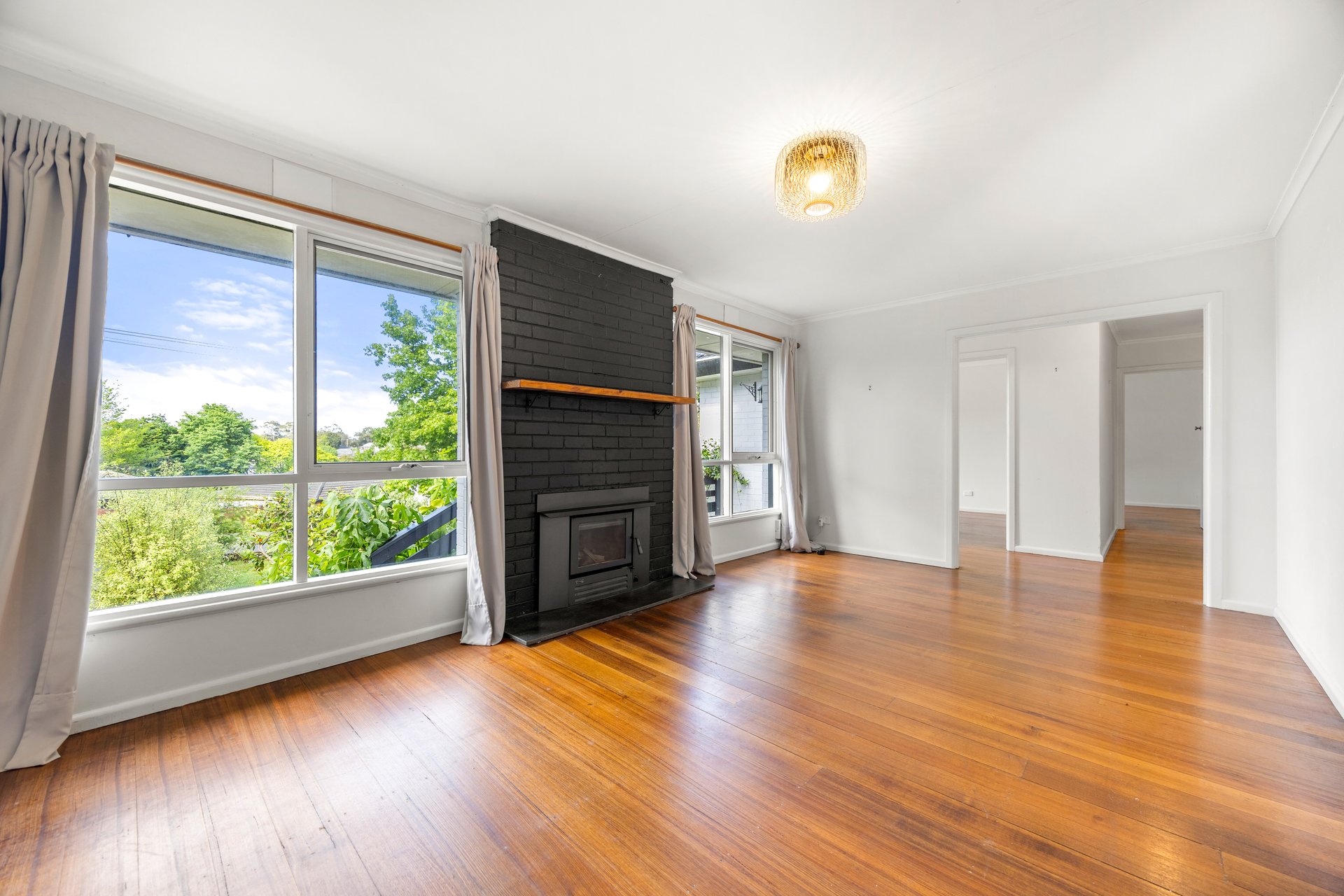 1/7 Masefield Avenue, Mooroolbark image 2