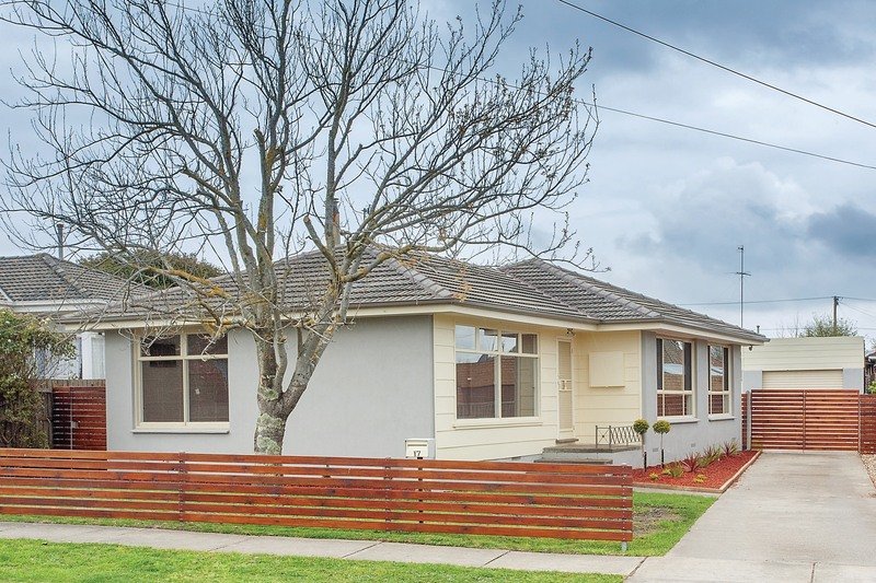 17 Mathilda Street, Wendouree image 1