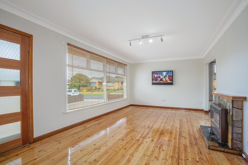 17 Mathilda Street, Wendouree image 2