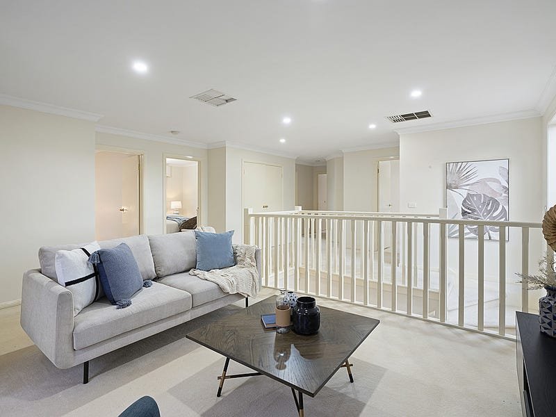 Property Gallery Thumbnail 11